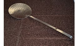 Шумовка профессиональная d=12 см цельном.